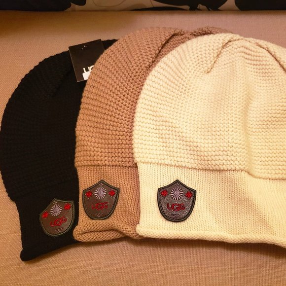 NWT/NIB, UGG Great Jones Roll Beanie - Sold Separately - Picture 1 of 12